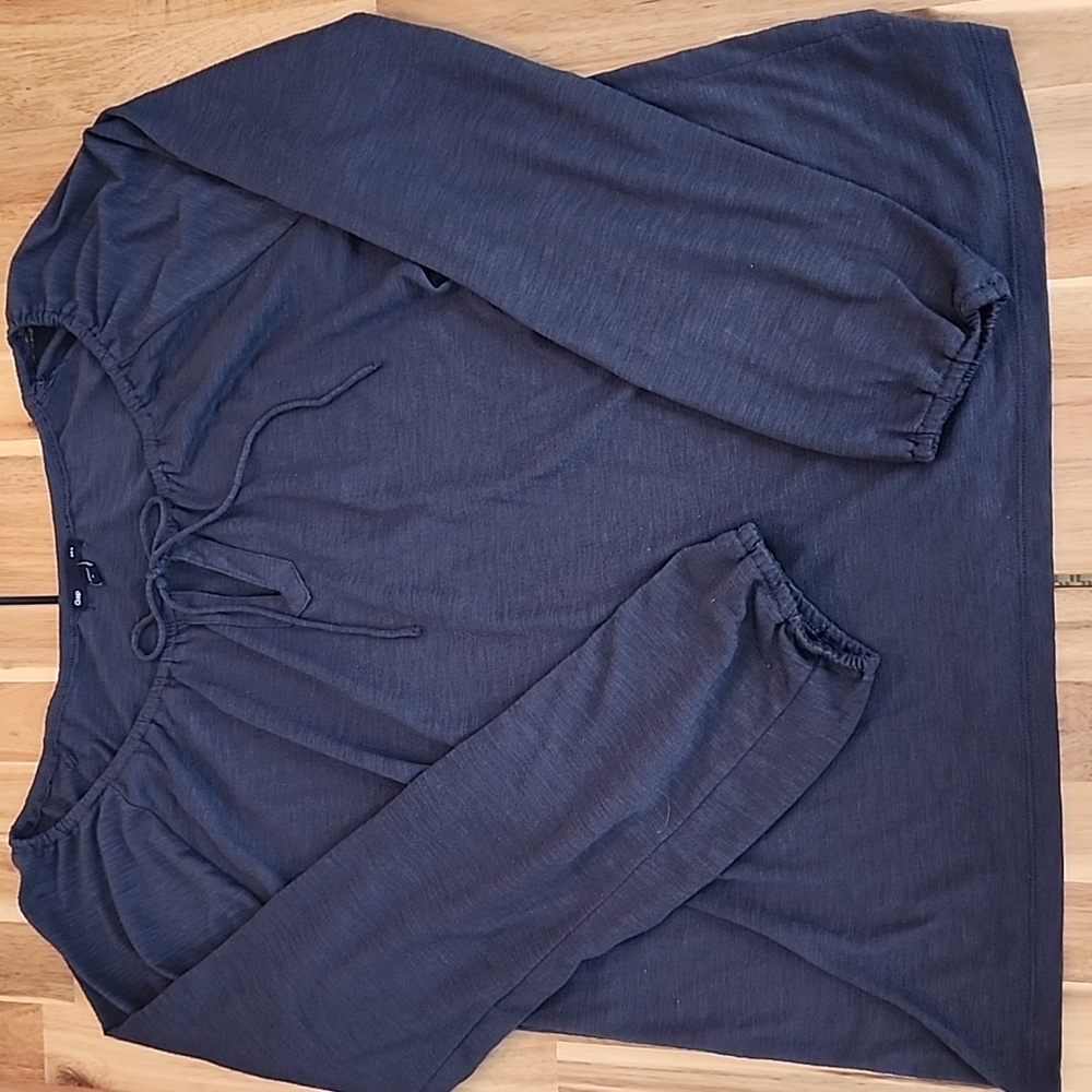 Gap 2011 Deep Blue Peasant Top - Size Large